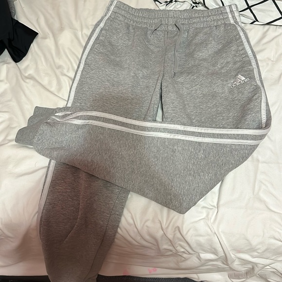 Sweatpants - Picture 1 of 3